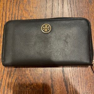 Tory Burch continental zip wallet